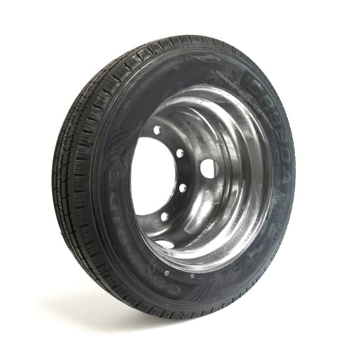 Pneu et Jante Pneu Radial 215/75R175 16 plis 4805 lbs Goodride et jante 17 1/2 chez Voiturettes Experts